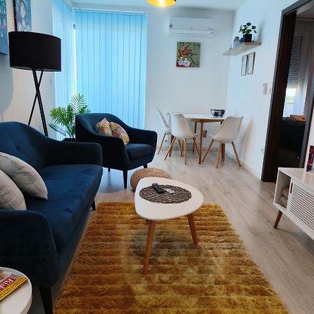 Pe-Ki Lux Apartman Székesfehérvár Exterior foto