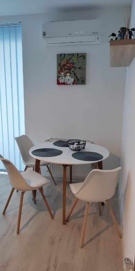 Pe-Ki Lux Apartman Székesfehérvár Exterior foto